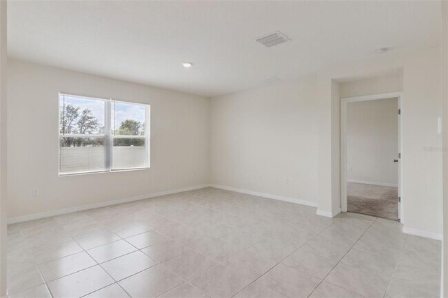 Foto del edificio - 4373 Deleon St