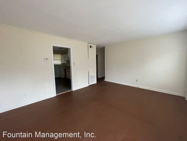 Building Photo - 2 br, 1 bath House - 720 New River Drive