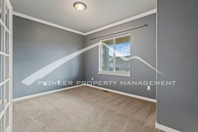 Building Photo - Luxury, Main Floor Ranch Home with EV Char...