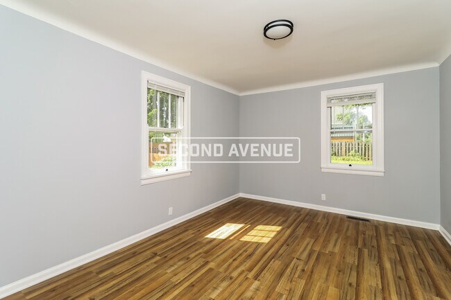 Foto del edificio - 1522 Kinney Ave