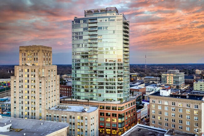 110 N Corcoran St - One City Center Apartments
