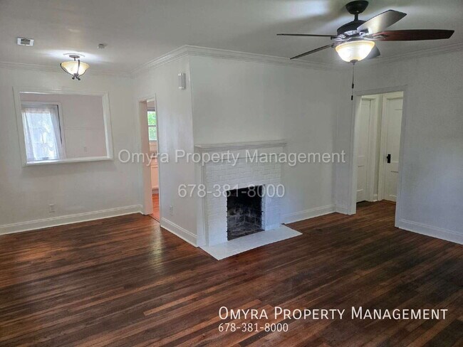 Building Photo - 2495 Amelia Ave