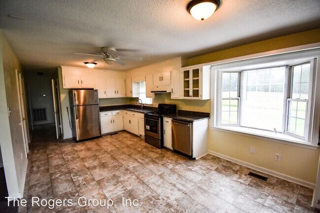 Building Photo - 2 br, 1.5 bath House - 2536 Rocky Ford Rd