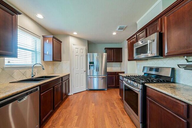 Foto del edificio - Charming 4 beds 3.5 baths in Spring