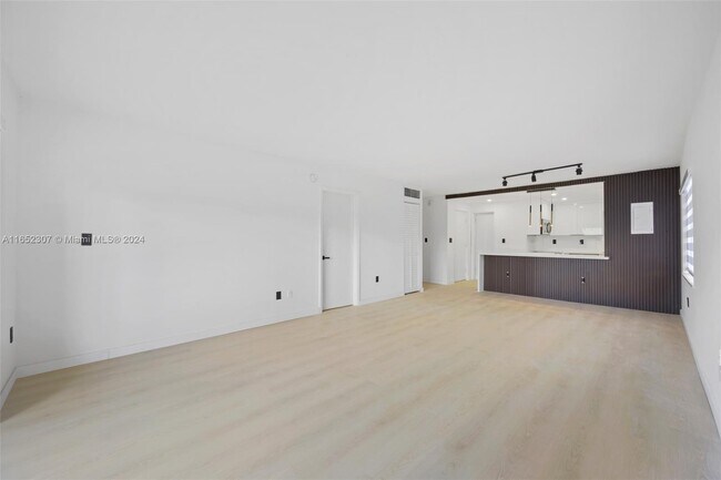 Foto del edificio - 1200 14th St