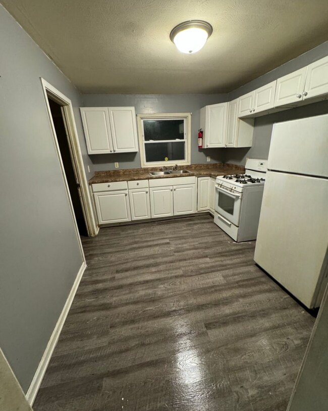 Building Photo - Riverpark