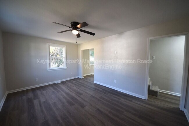 Building Photo - 18 E Gilbert St