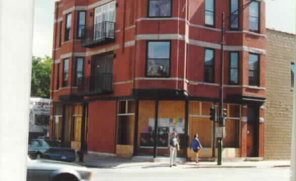 Building Photo - 2557 N Halsted