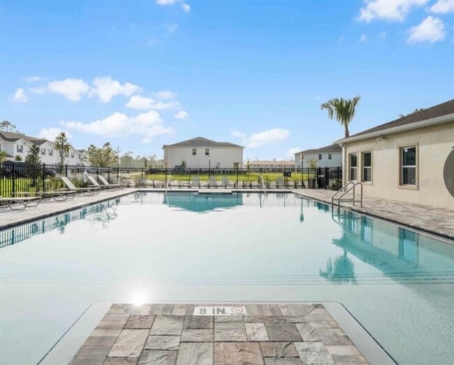 Foto del edificio - 140 Reena Dr