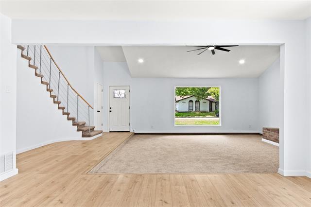 Foto del edificio - 2925 Brookcrest Dr