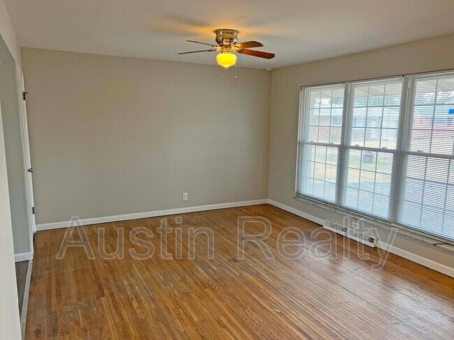 Building Photo - 2624 Terri Lee Ct