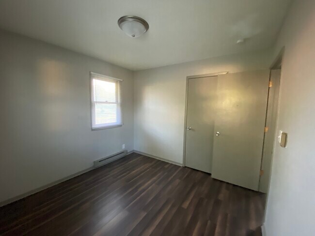 Foto del edificio - 723 E 6th St S