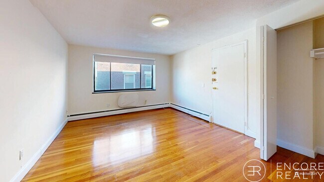 Building Photo - 222 Babcock St