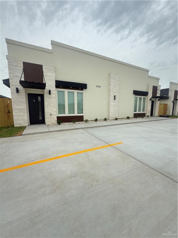 Foto del edificio - 2604 Bald Cypress Dr