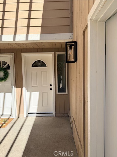 Foto del edificio - 23551 Ave La Caza