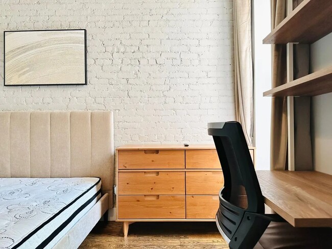 Photo - Furnished room/NOT APARTMENT