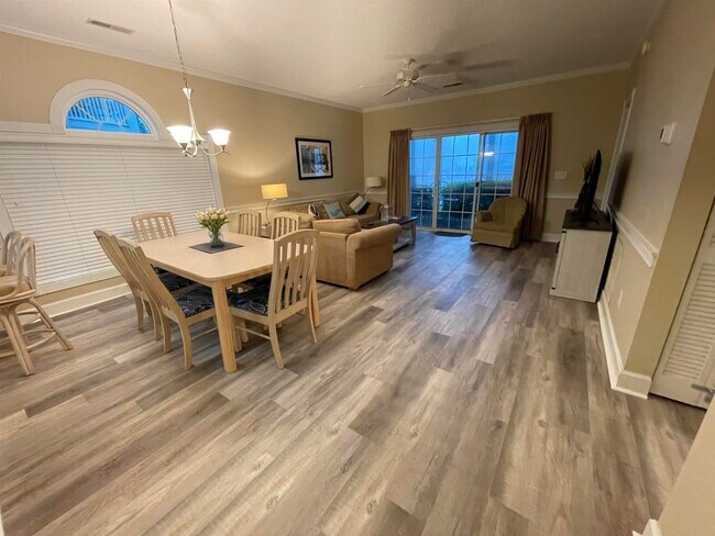 Foto del edificio - 702 Riverwalk Dr