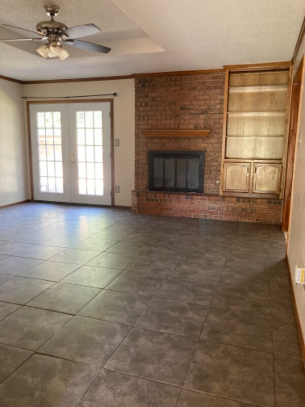 Foto del edificio - 1705 Brookwater Pl