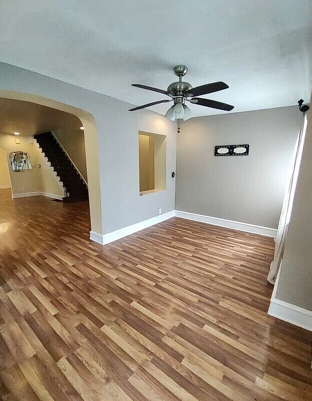 Foto del edificio - 6115 Carpenter St