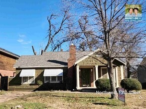 Building Photo - 705 NW 13th St