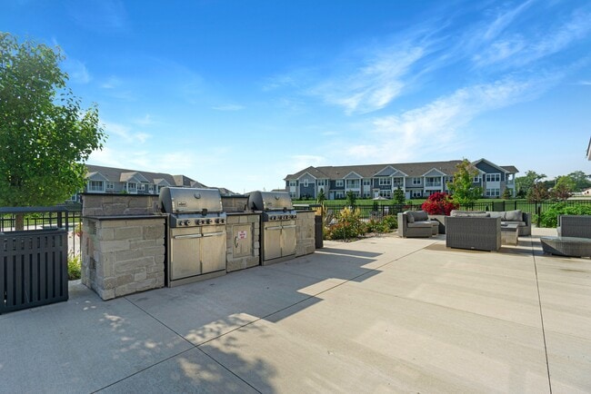 Brasero de gas exterior Seasons at Orchard Hills - Seasons at Orchard Hills