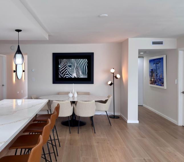 Foto del edificio - 10230 Collins Ave