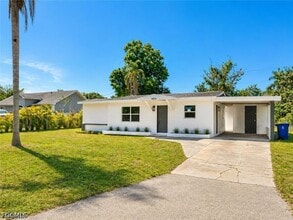 Building Photo - 4426 Poinsettia St