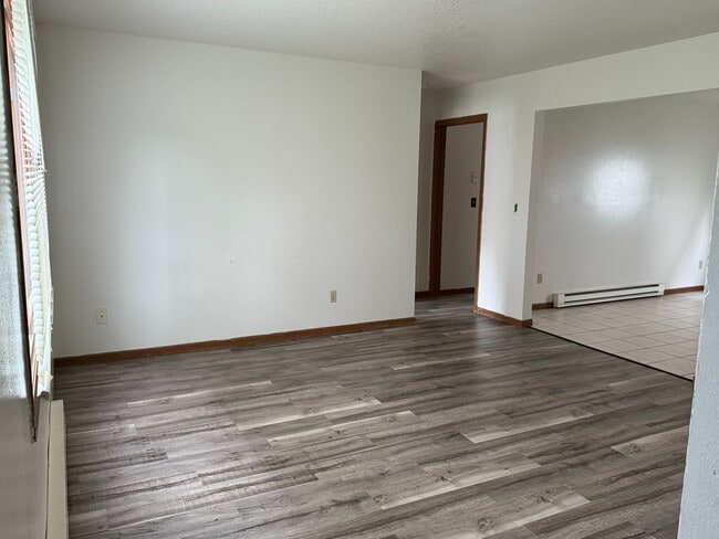 Building Photo - vp1424