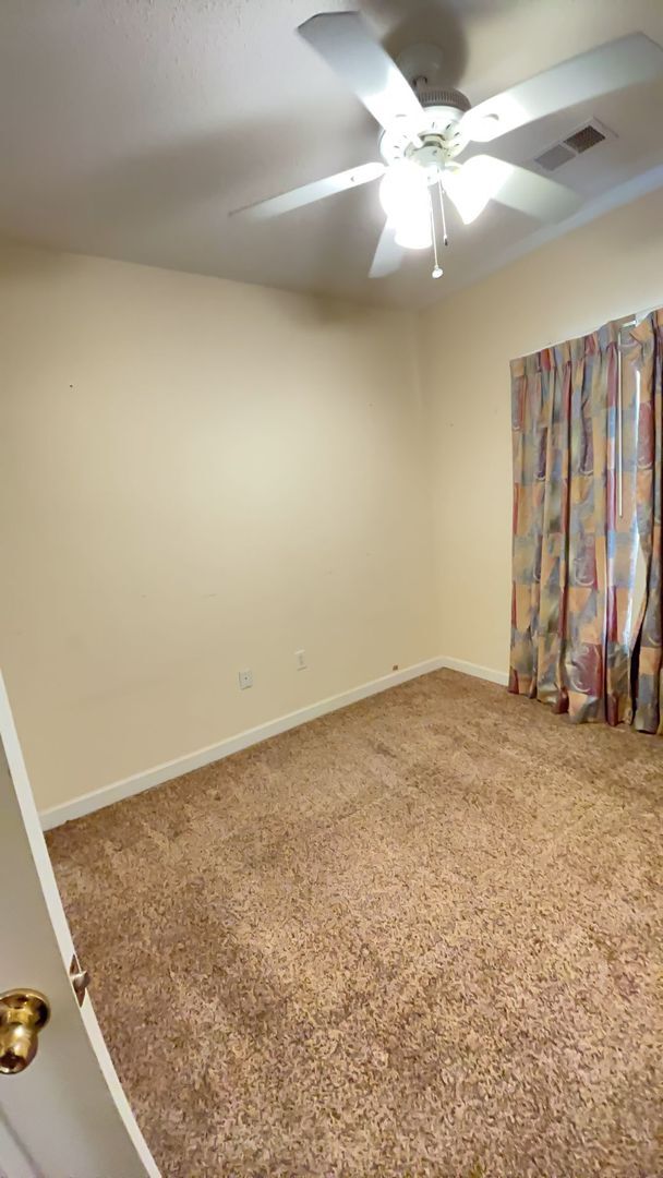 Foto del edificio - 1st Floor Unfurnished Condo in Heatherstone