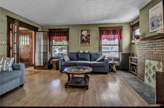 Foto del edificio - 70 Norwalk Ave