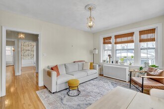 Building Photo - 41 Bowdoin St