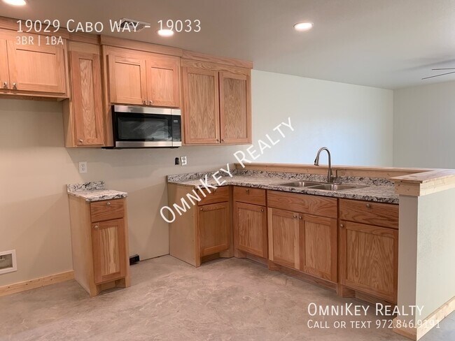 Foto del edificio - 19029 Cabo Wy