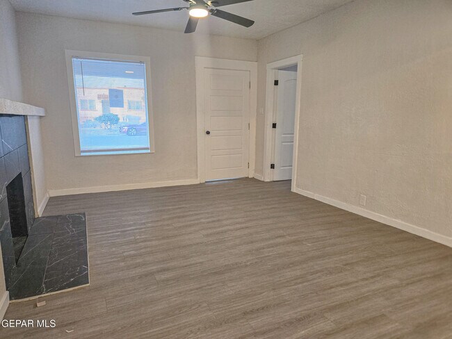 Foto del edificio - 3518 Sacramento Ave