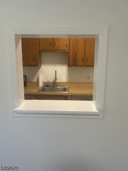 Foto del edificio - 362 Rutherford Ave