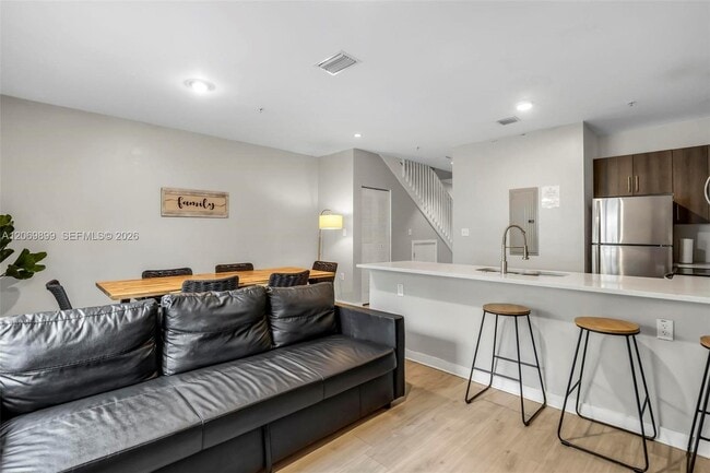 Building Photo - 171 NW 158th St