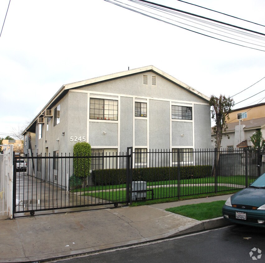 Primary Photo - 5245 Denny Ave