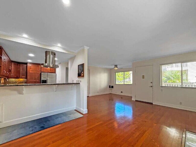 Foto del edificio - 7422 Seastar Dr