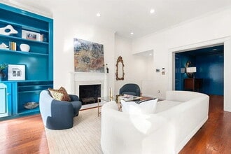 Building Photo - 457 Beacon St