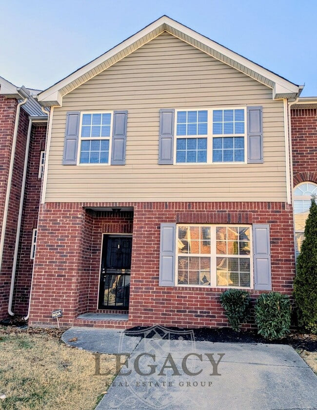 Photo - 782 Pippin Dr Townhome