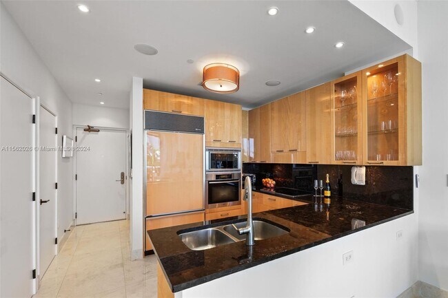 Building Photo - 6799 Collins Ave