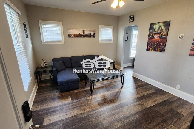 Foto del edificio - 2867 N Fratney St