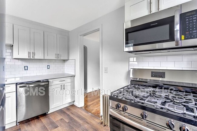 Foto del edificio - 401 Sanford Ave