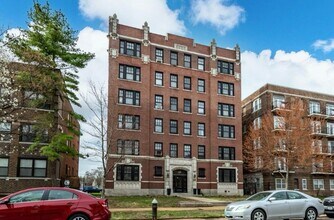 Building Photo - 5616 Pershing Ave