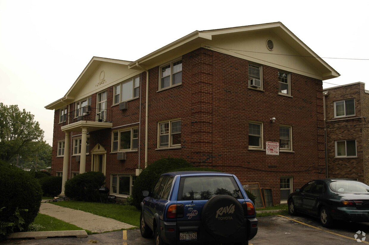 Primary Photo - 442 N Ardmore Ave