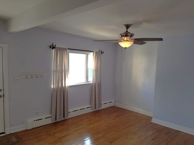 Photo - 4906 Sciota St House