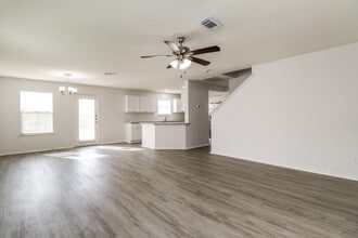 Building Photo - 20735 Desert Shadows Ln