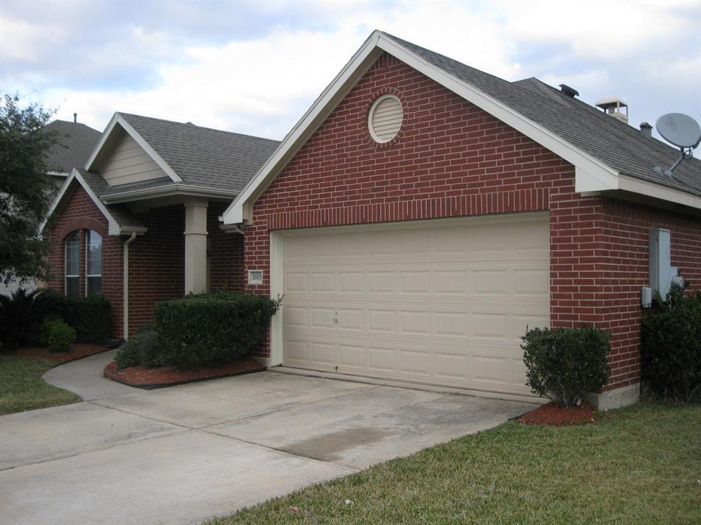 Primary Photo - 2603 Courtyard Ln