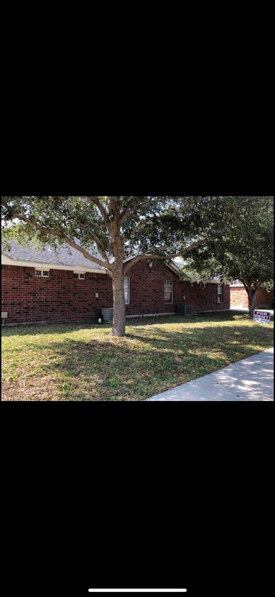 Foto principal - 1212 Prosperity Dr