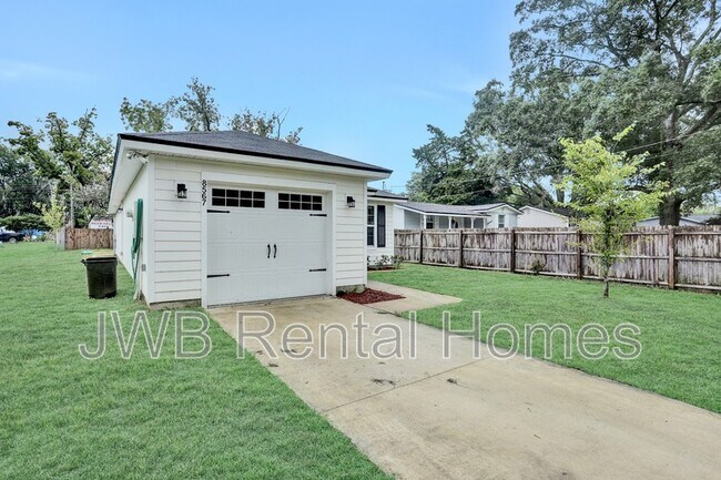 Foto del edificio - 8567 Ocala Ave