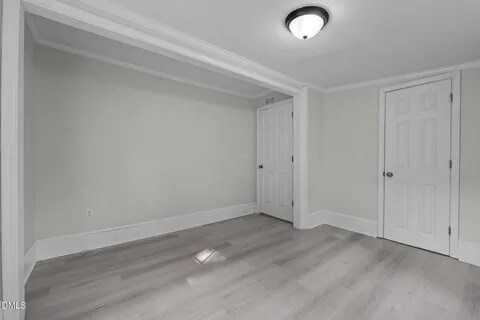 Foto del edificio - 412 E 6th St